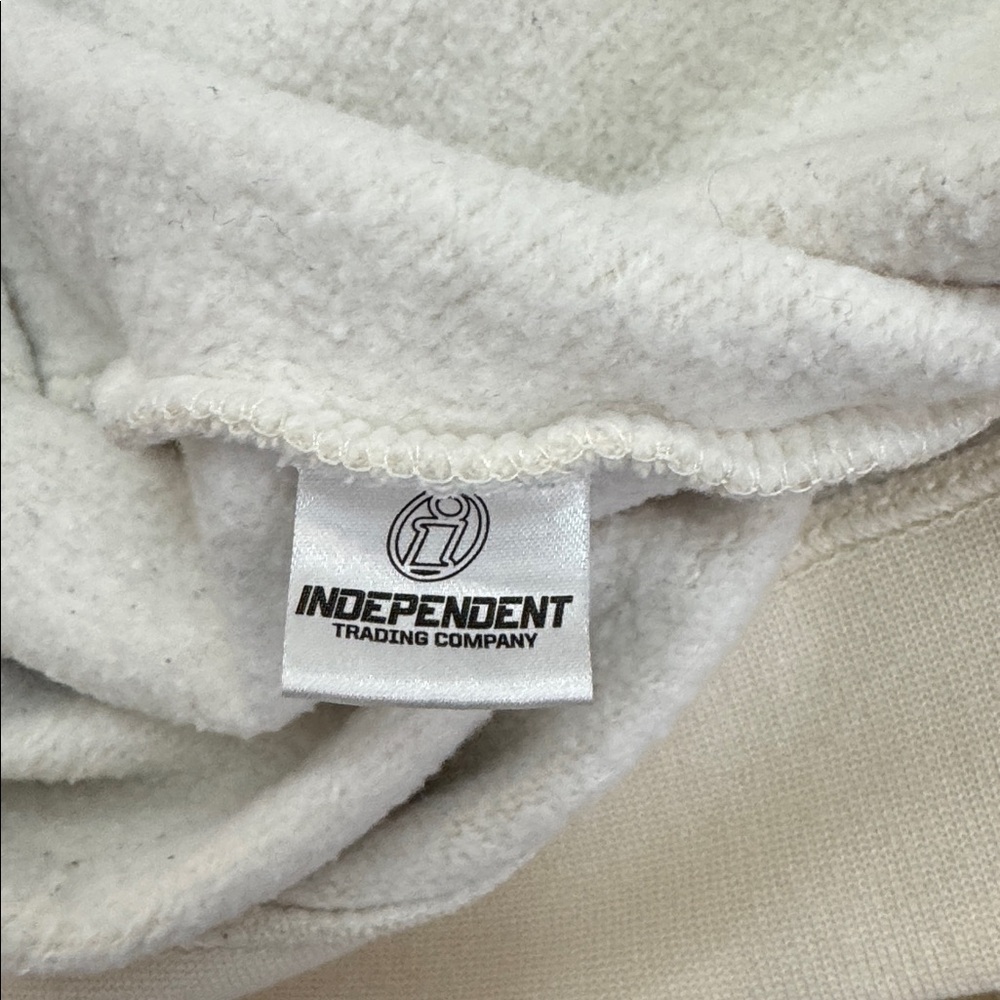 Coachella 2022 Festival Hoodie Sweatshirt Hooded Collectors Official Merchandise - Picture 9 of 9